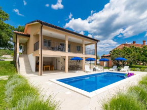 Holiday Home Marina by Interhome